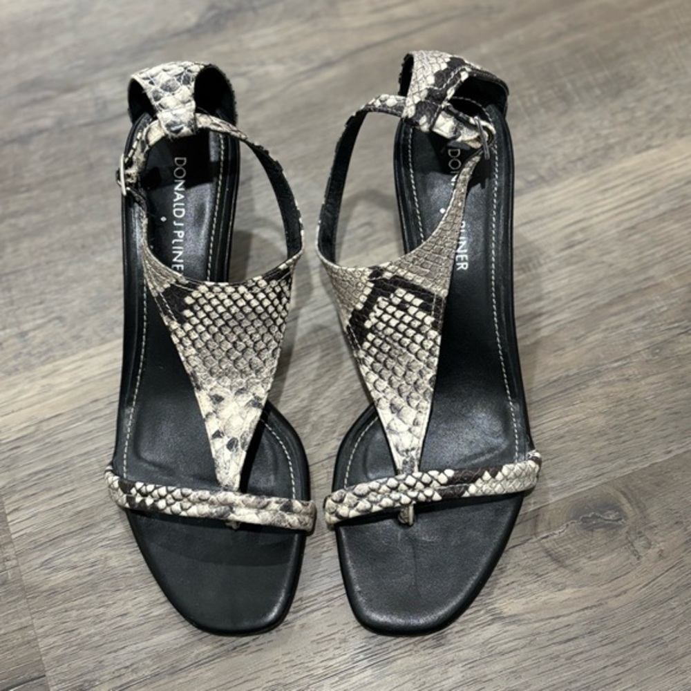 Donald J. Pliner Black and Gray Snakeskin Sandals